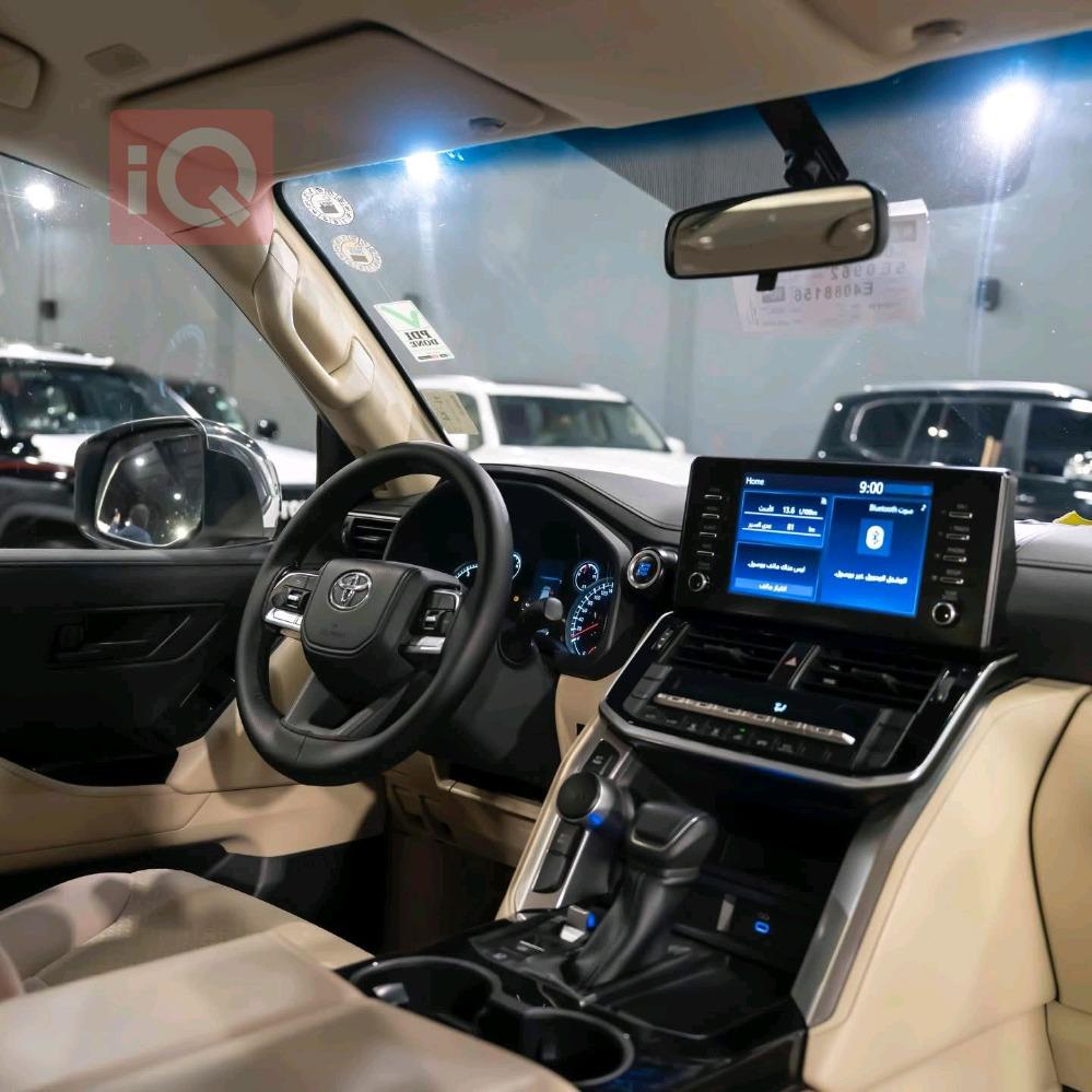 تويوتا لاندكروزر